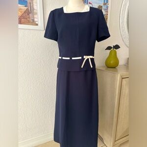 Chic Navy Dress with Contrasting Belt - Perfect for Spring Elegance!